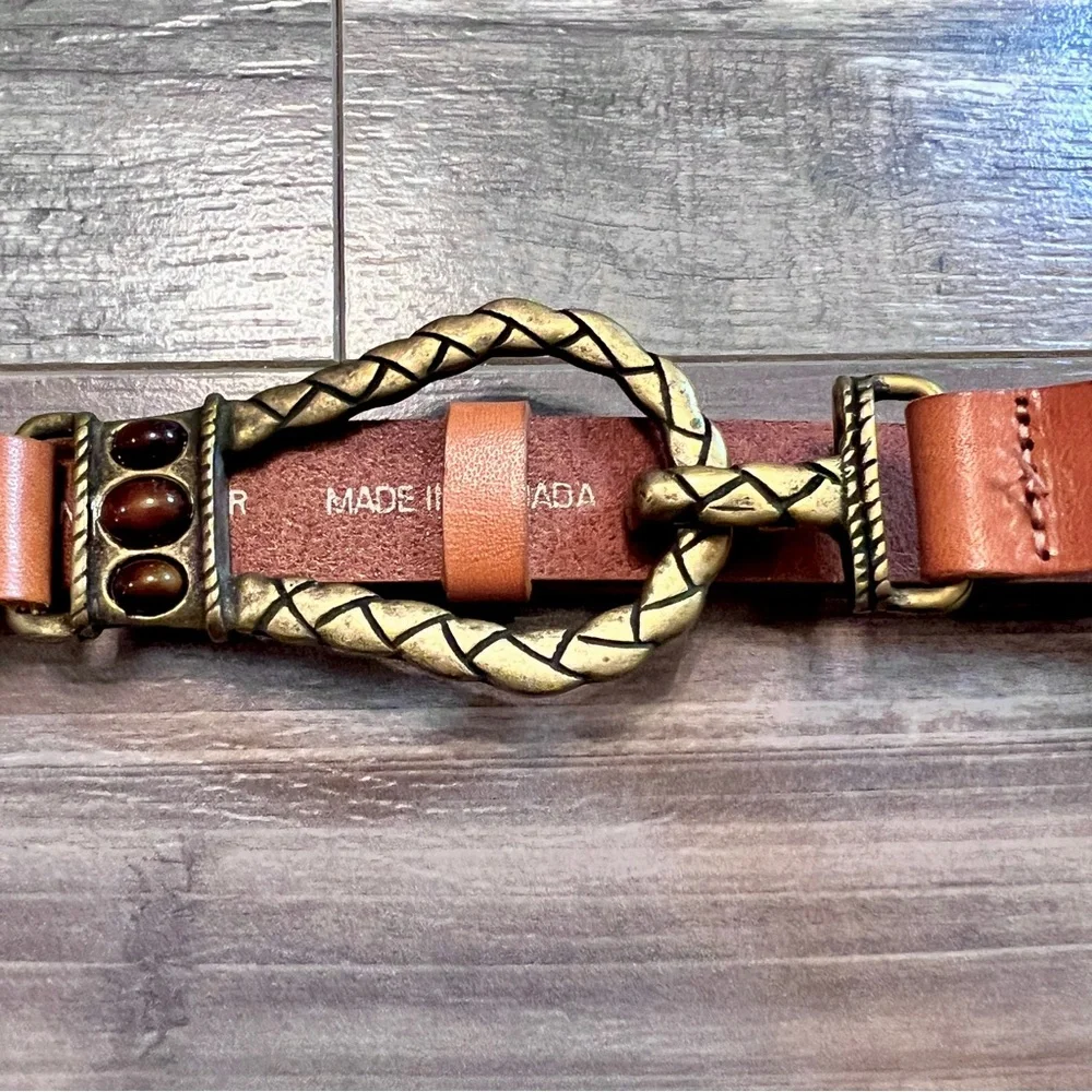 Chicos Italian Leather Brass Tone Waist Belt Size S/M Adjustable Hook Gemstones